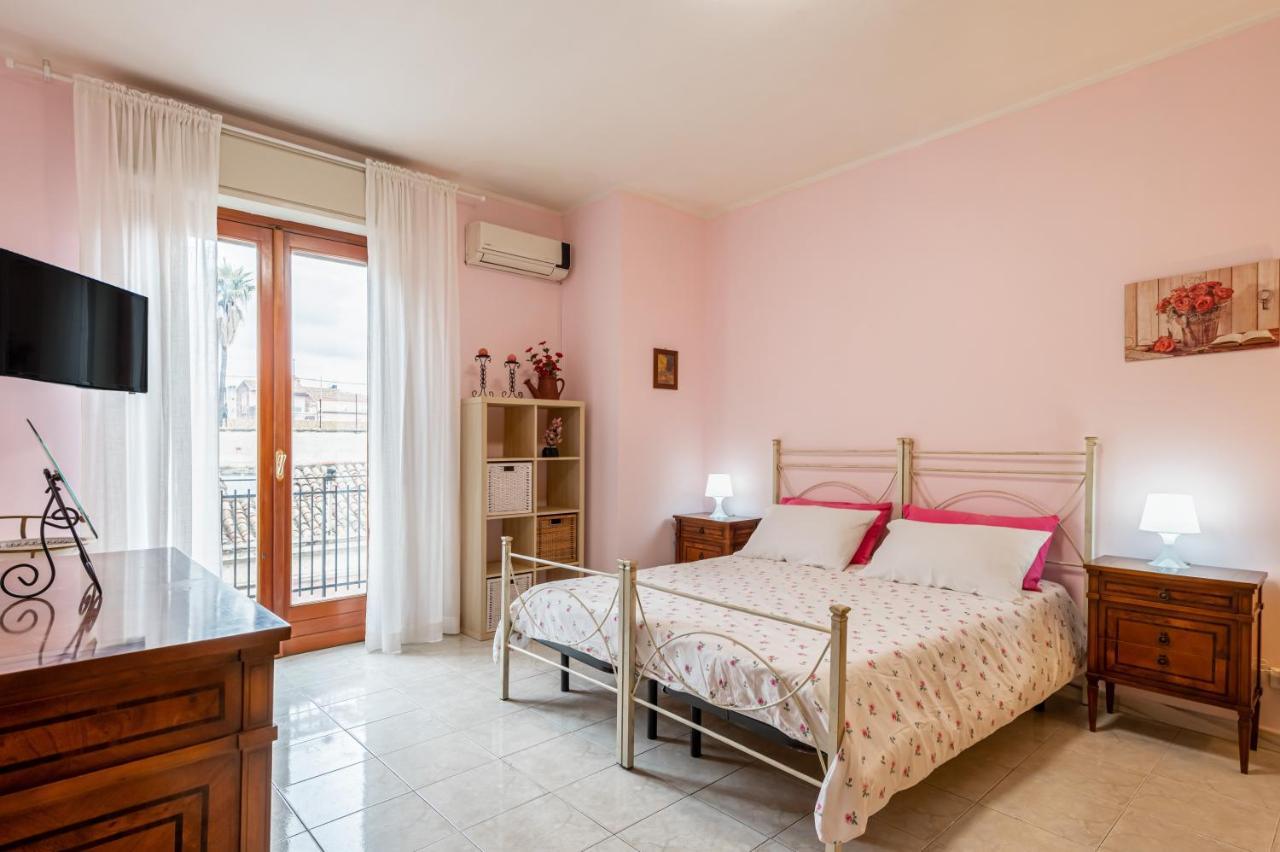 Catania Central And Comfy Apartments Ngoại thất bức ảnh