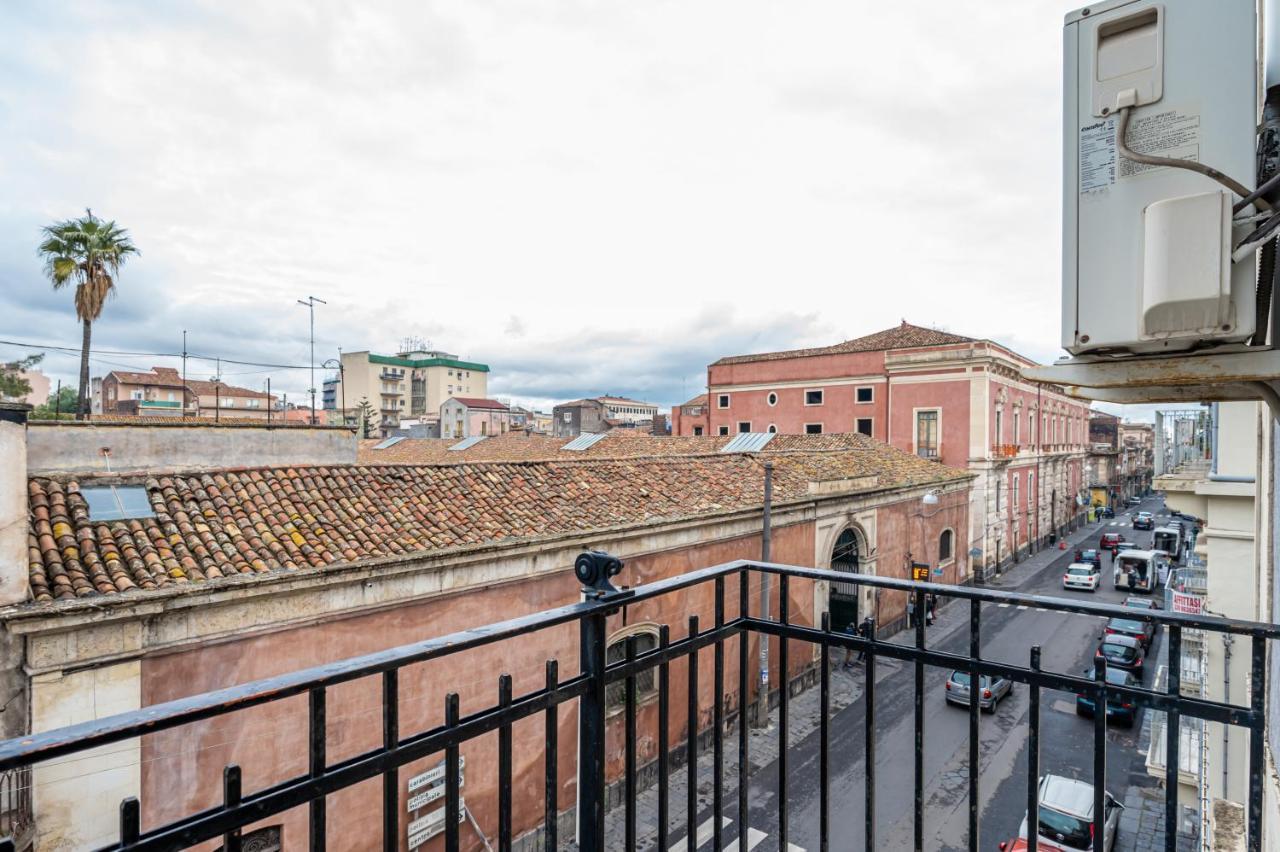 Catania Central And Comfy Apartments Ngoại thất bức ảnh